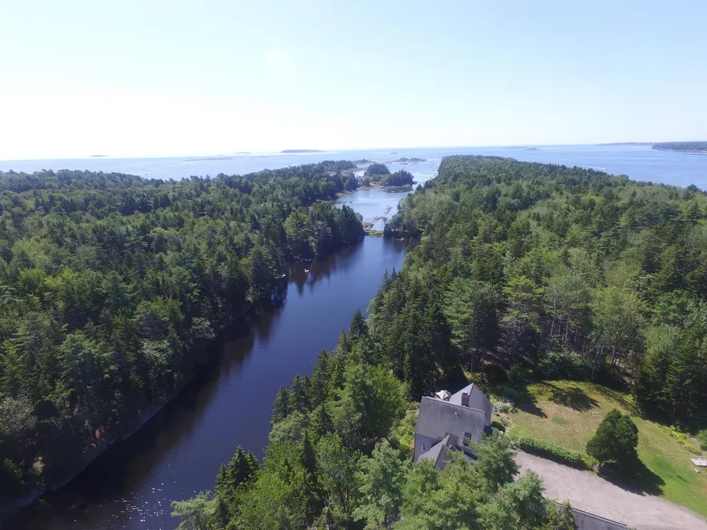 165 Gun Point Road Harpswell ME 04079