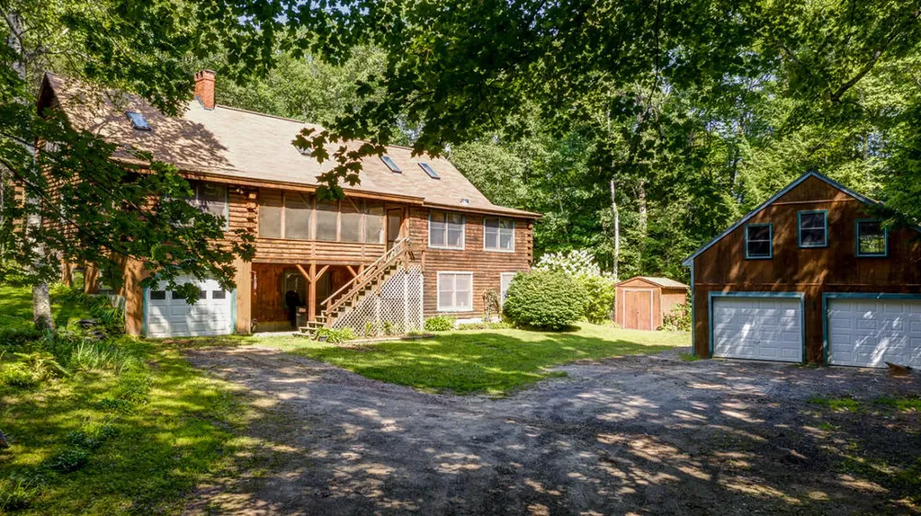 63 S Shore Drive Monmouth ME 04259