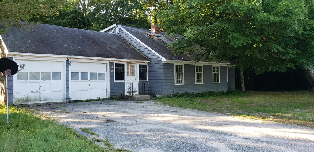57 Parker Farm Road Buxton ME 04093