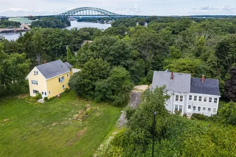 12-18 Oak Terrace Kittery ME 03904