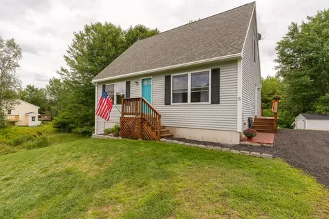 6 Cardinal Lane Windham ME 04062