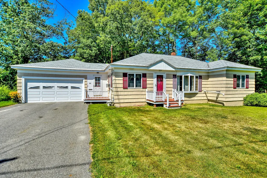 20 Vose Street Waterville ME 04901
