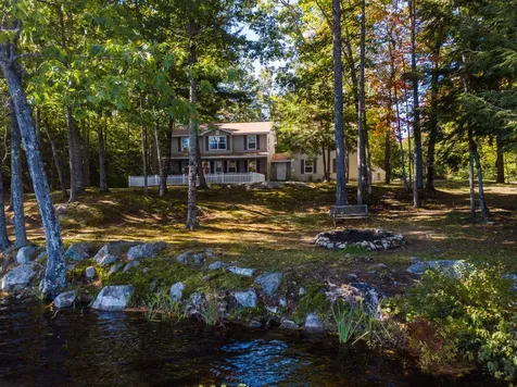 55 Friendship Lane Fayette ME 04349