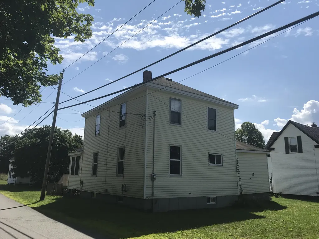 72 Boynton Street Eastport ME 04631