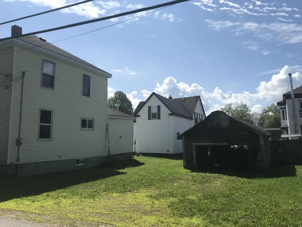 72 Boynton Street Eastport ME 04631