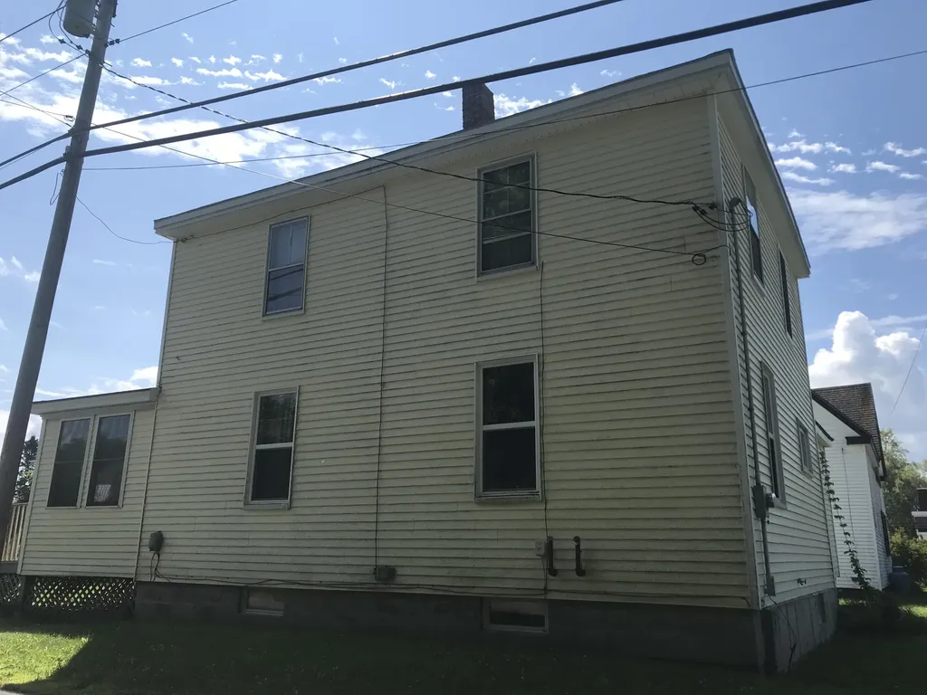72 Boynton Street Eastport ME 04631