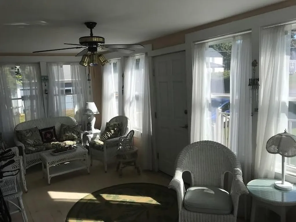 72 Boynton Street Eastport ME 04631