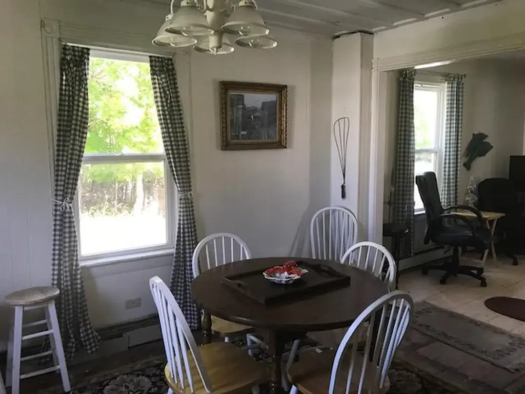 72 Boynton Street Eastport ME 04631