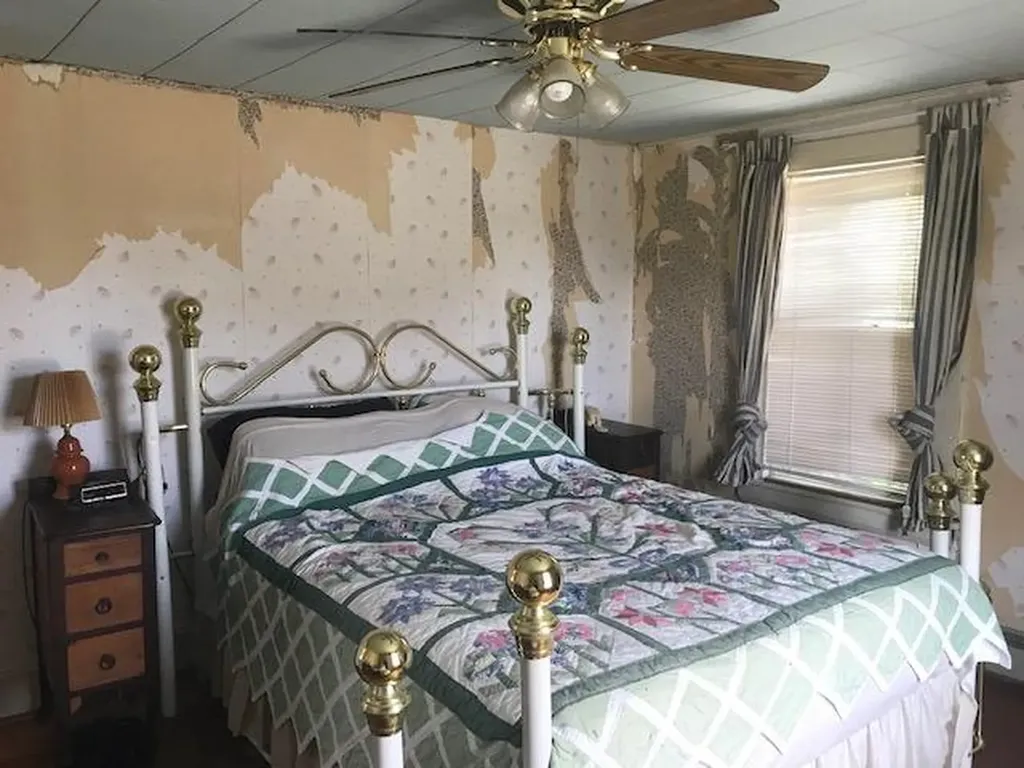 72 Boynton Street Eastport ME 04631