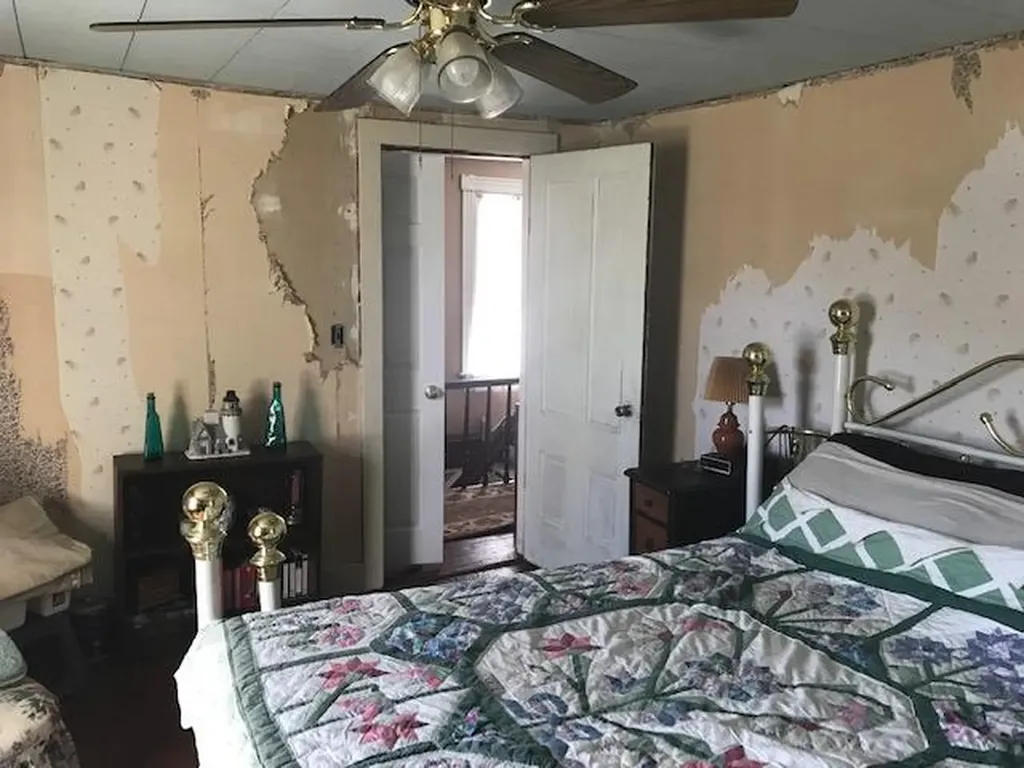 72 Boynton Street Eastport ME 04631