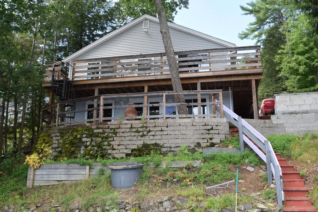 74 W 4th Street North Berwick ME 03906