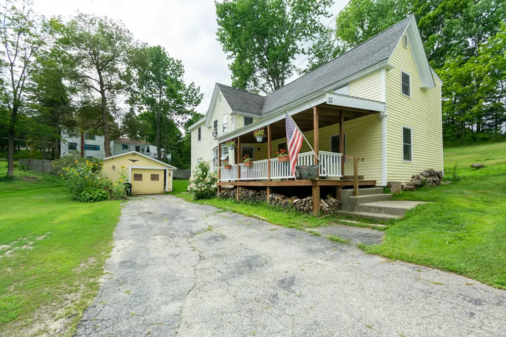12 Libby Court Bath ME 04530