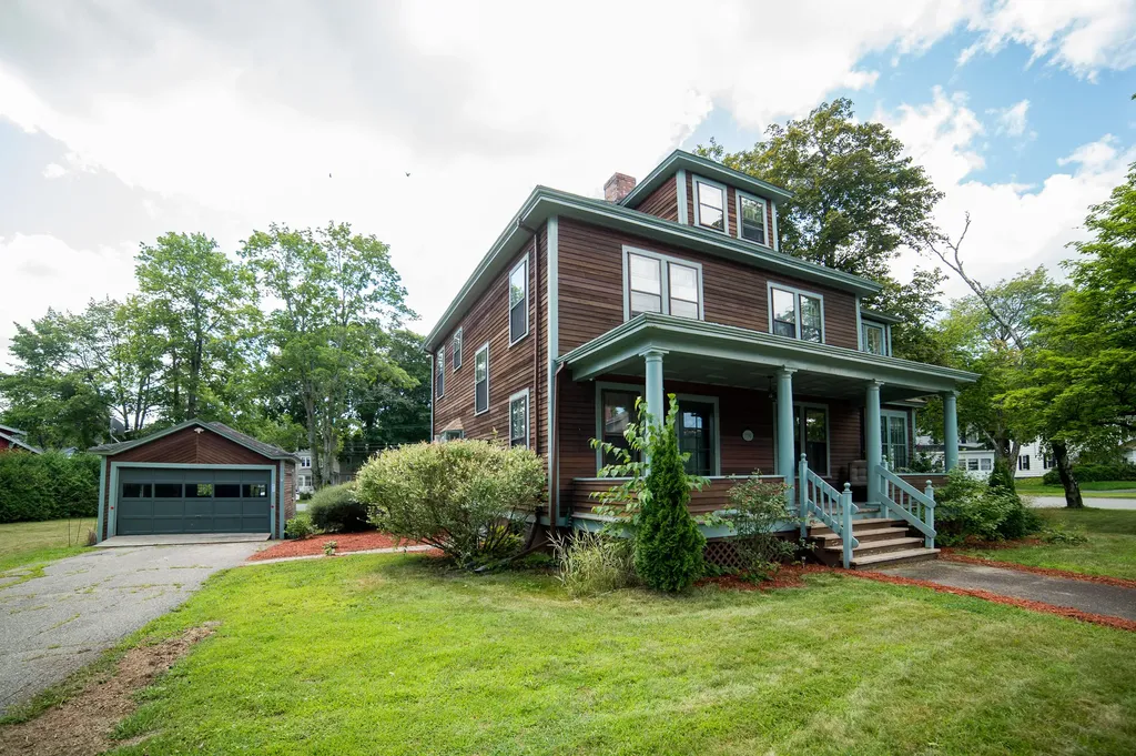 756 Hammond Street Bangor ME 04401
