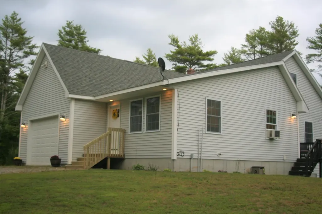 139 Webster Road Lisbon ME 04250