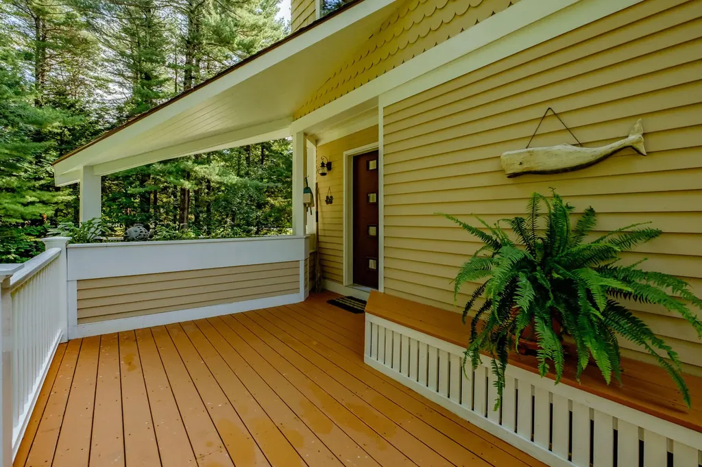 2 Pinehurst Lane Falmouth ME 04105