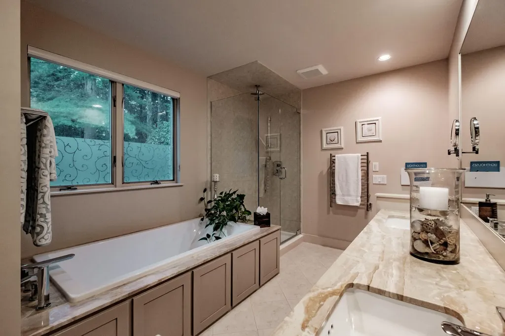 2 Pinehurst Lane Falmouth ME 04105