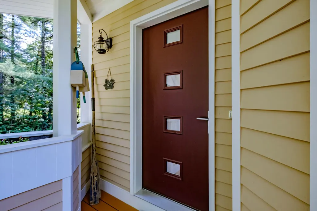 2 Pinehurst Lane Falmouth ME 04105
