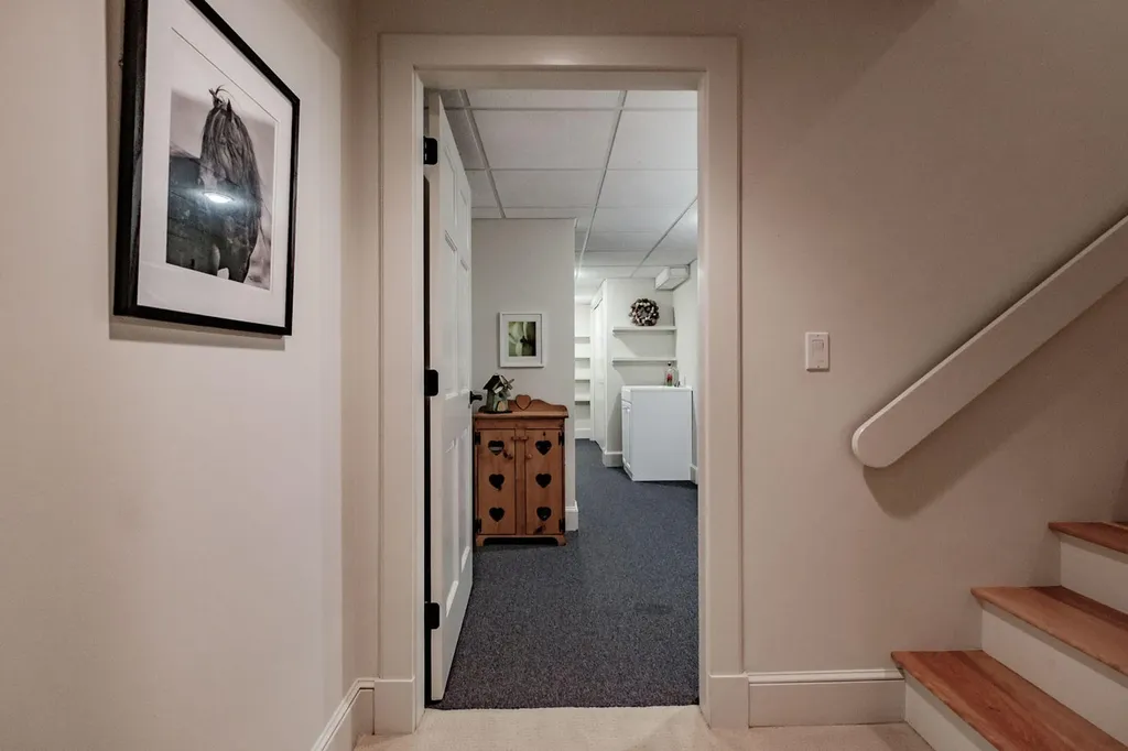 2 Pinehurst Lane Falmouth ME 04105