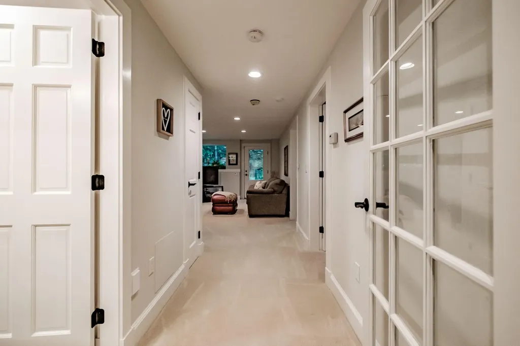 2 Pinehurst Lane Falmouth ME 04105