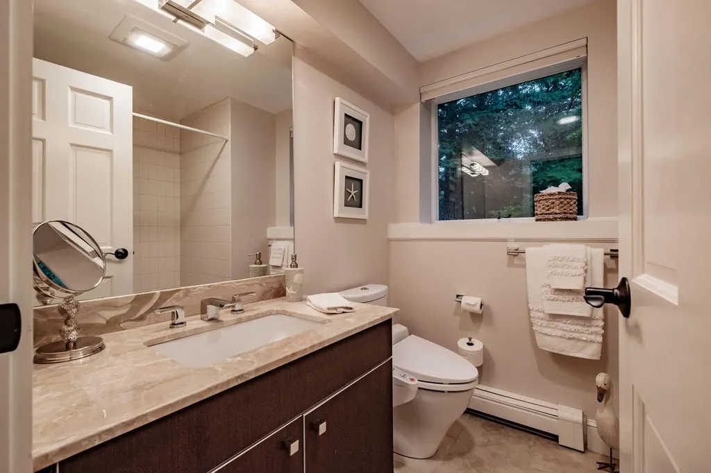2 Pinehurst Lane Falmouth ME 04105