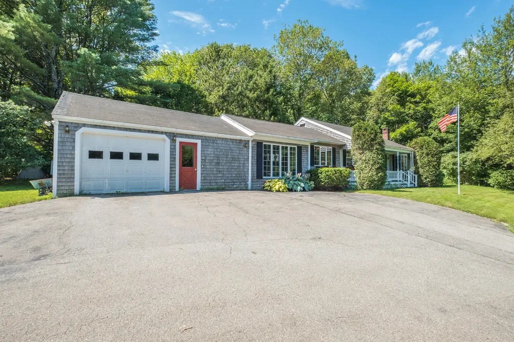 234 Washington Street Camden ME 04843