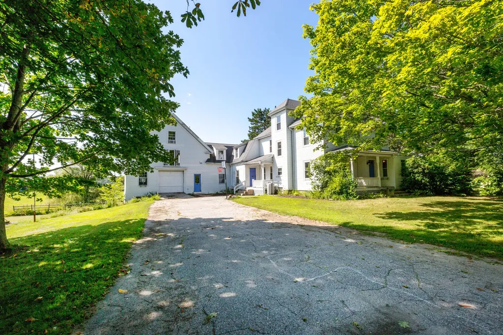549 Main Street Monmouth ME 04259