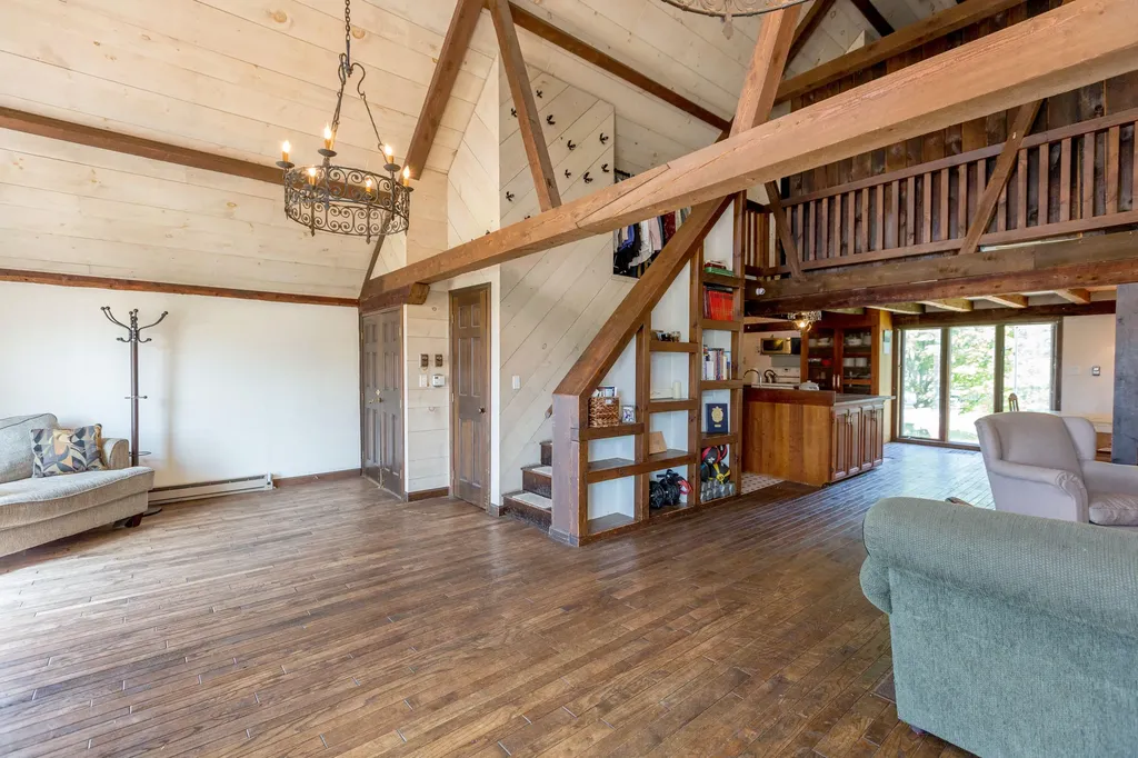 549 Main Street Monmouth ME 04259