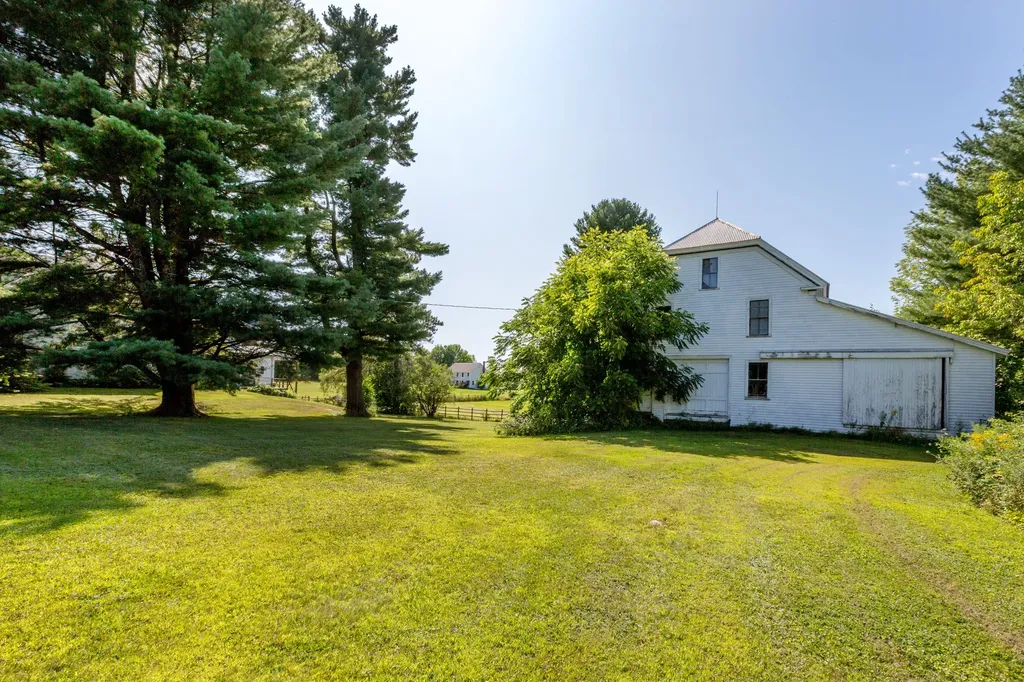 549 Main Street Monmouth ME 04259