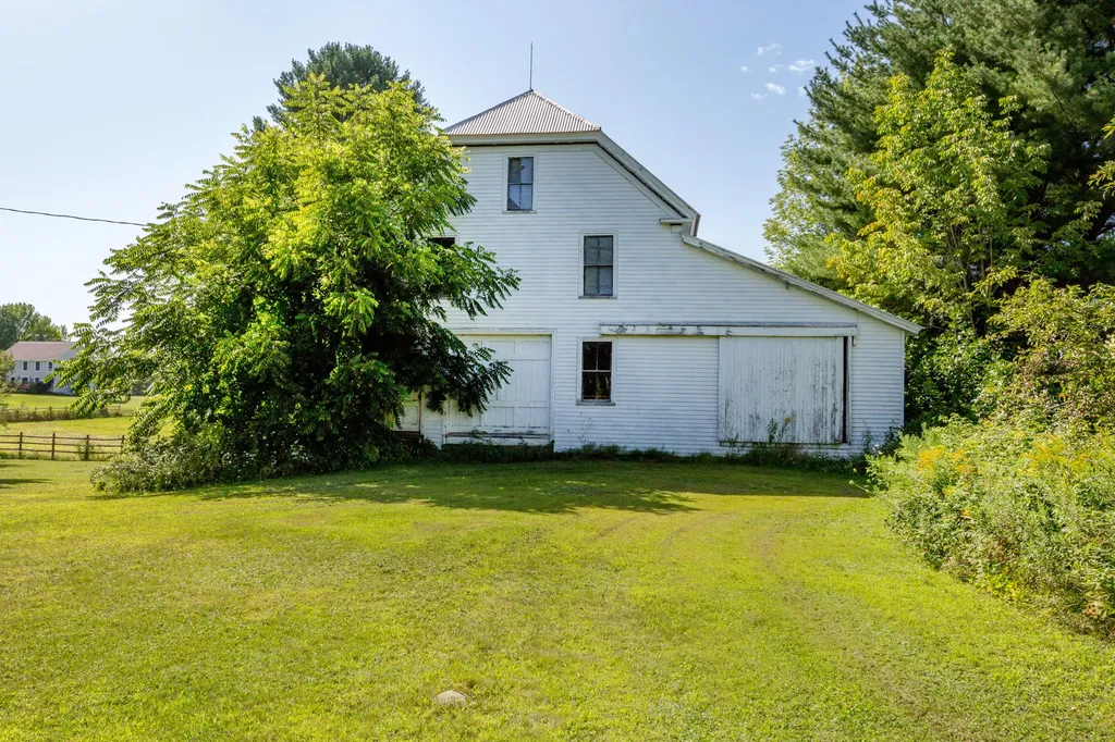 549 Main Street Monmouth ME 04259