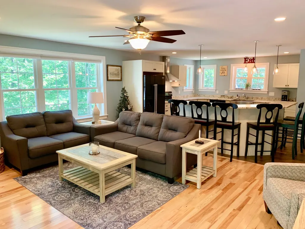 13 Strawberry Patch Lane Freeport ME 04032