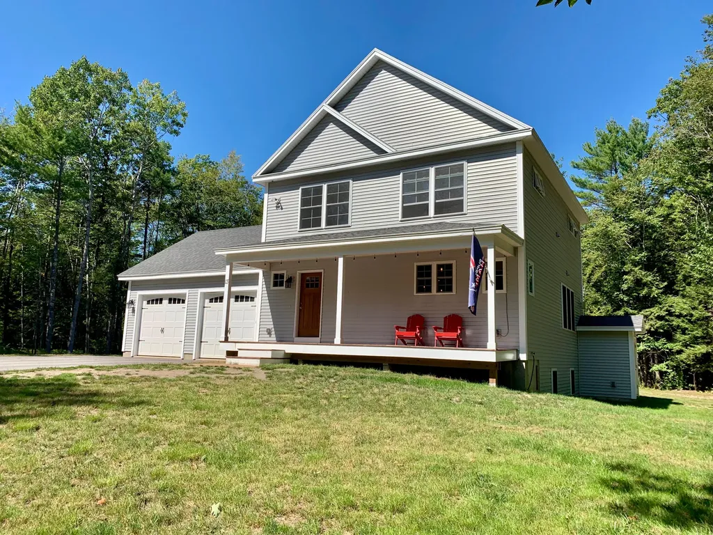 13 Strawberry Patch Lane Freeport ME 04032