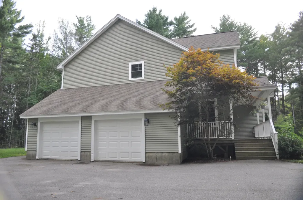 28 Brian Drive Brewer ME 04412