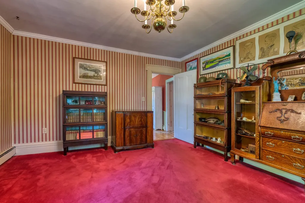 71 Glidden Street Newcastle ME 04553