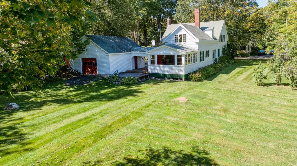 71 Glidden Street Newcastle ME 04553