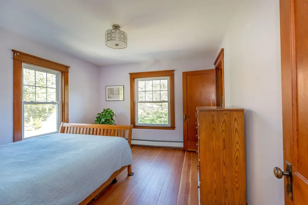 62 Federal Street Wiscasset ME 04578