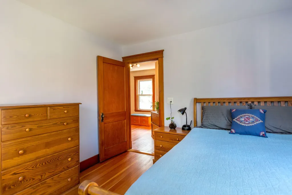62 Federal Street Wiscasset ME 04578