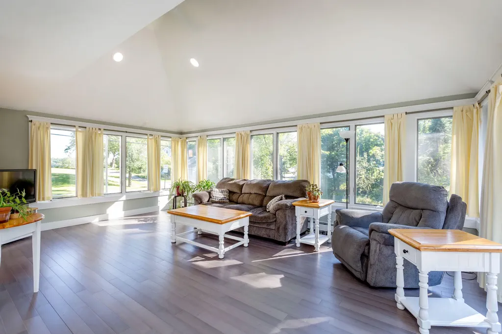 62 Federal Street Wiscasset ME 04578