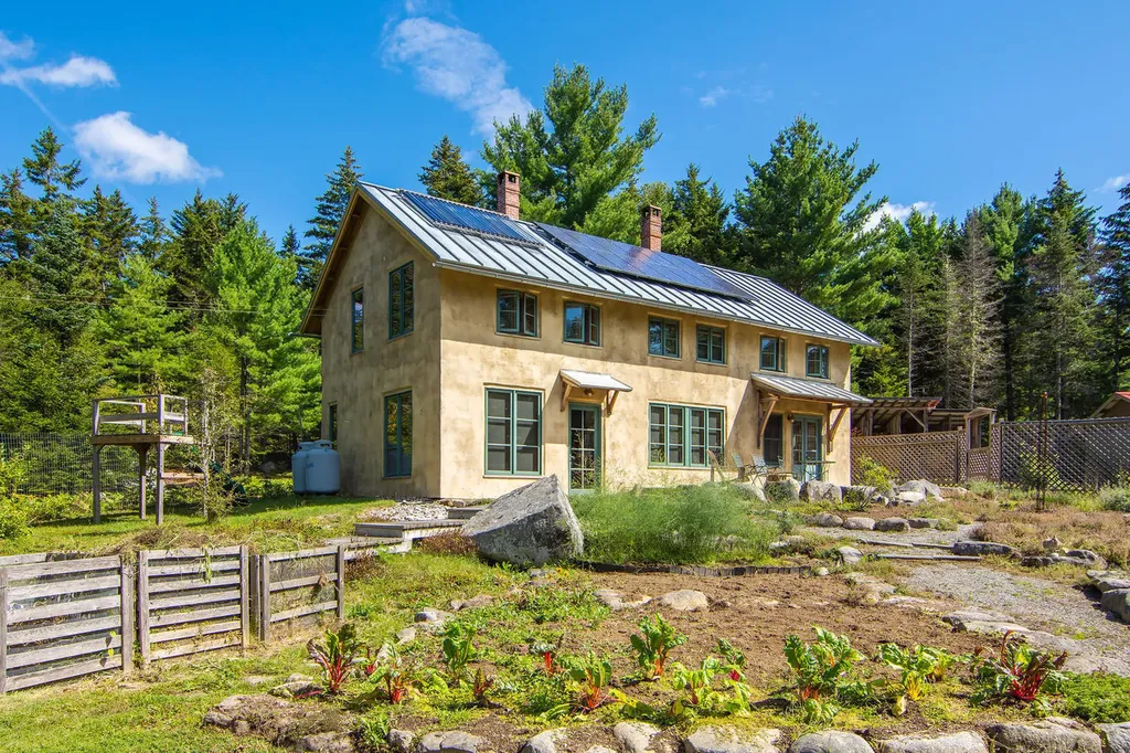 219 Kingdom Road Blue Hill ME 04614