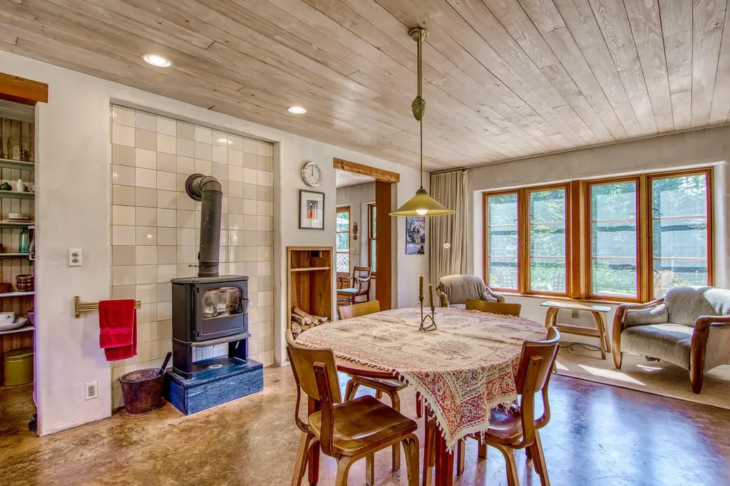 219 Kingdom Road Blue Hill ME 04614