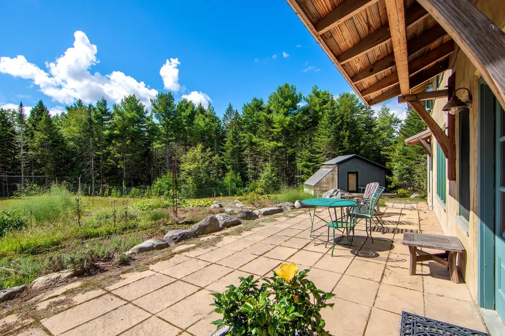 219 Kingdom Road Blue Hill ME 04614