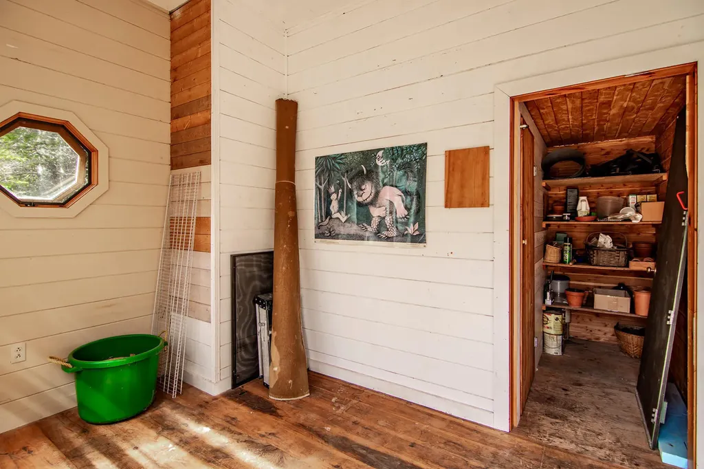 219 Kingdom Road Blue Hill ME 04614