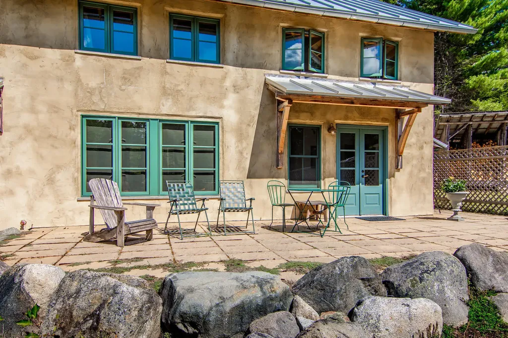 219 Kingdom Road Blue Hill ME 04614