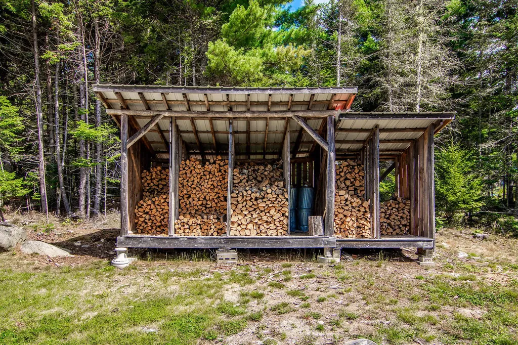 219 Kingdom Road Blue Hill ME 04614