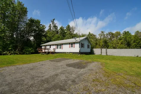 145 North Road Detroit ME 04929