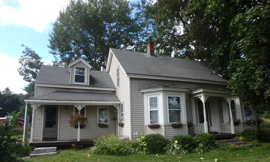 203 Curtis Road Monroe ME 04951
