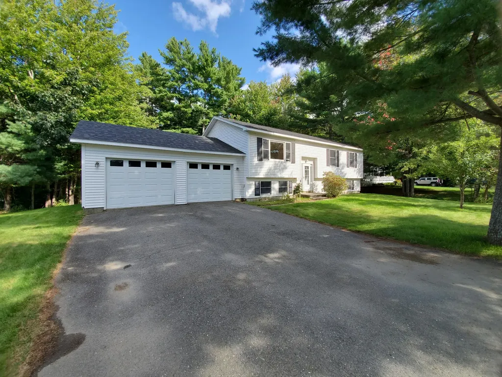 15 Emerald Drive Milford ME 04461