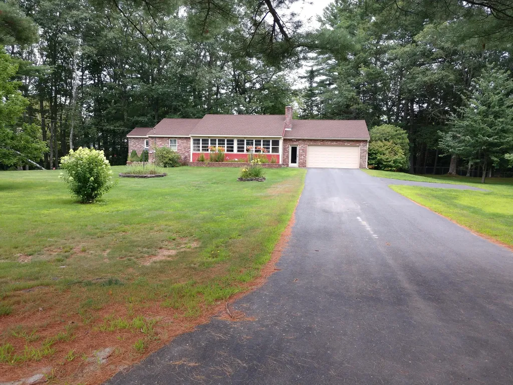 131 Cathance Road Topsham ME 04086
