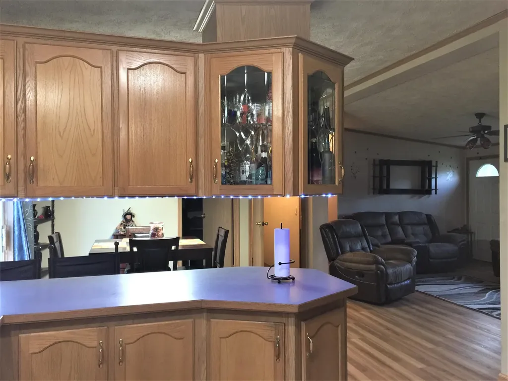 28 Mountain View Road Leeds ME 04263
