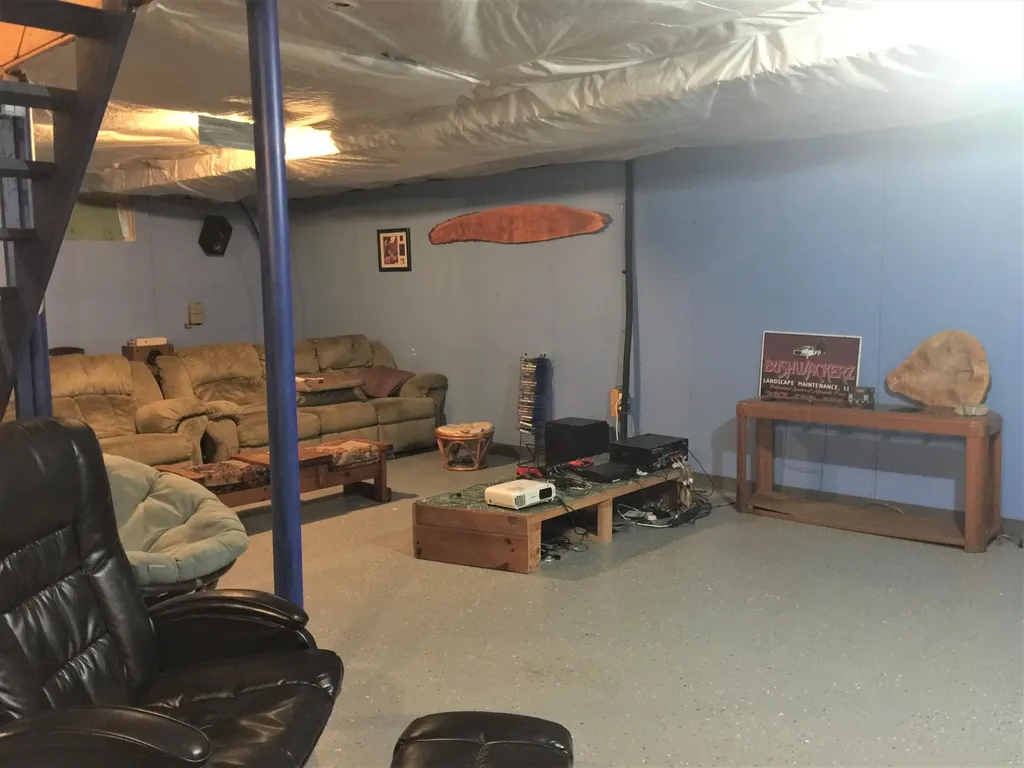 28 Mountain View Road Leeds ME 04263