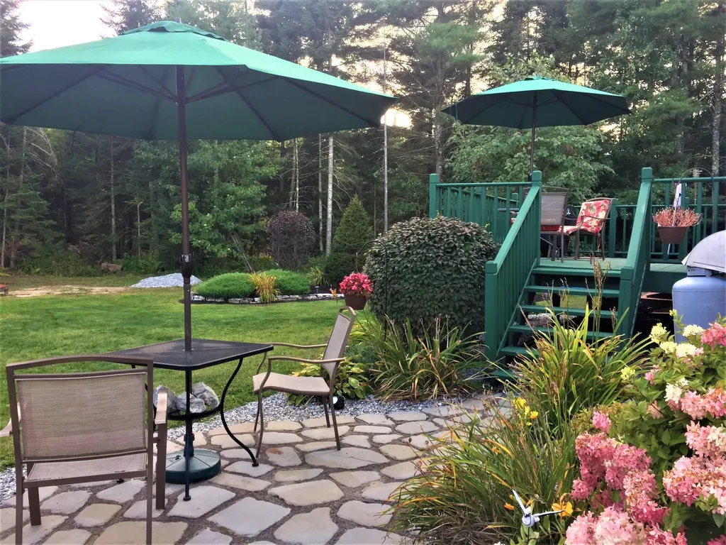 28 Mountain View Road Leeds ME 04263